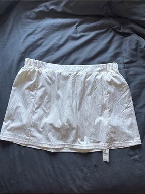 Aerie Offline Skirt. Sz L. NWT